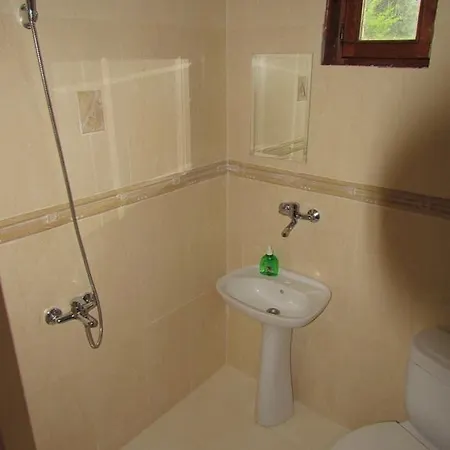 Kabata - Belintash Guest house Vrata
